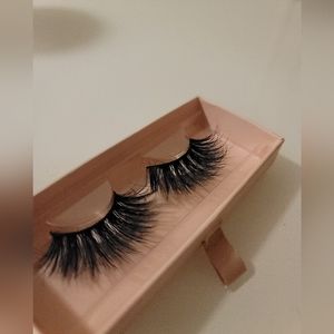 NEW 35mm Lashes